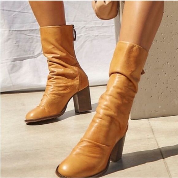 Free People Elle Slouchy Boots NEW! - Picture 1 of 10